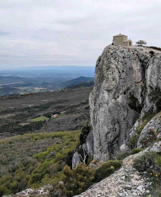 Villa Tiny Liloumaca Coeur Ste Baume Plan d'Aups Exterior foto